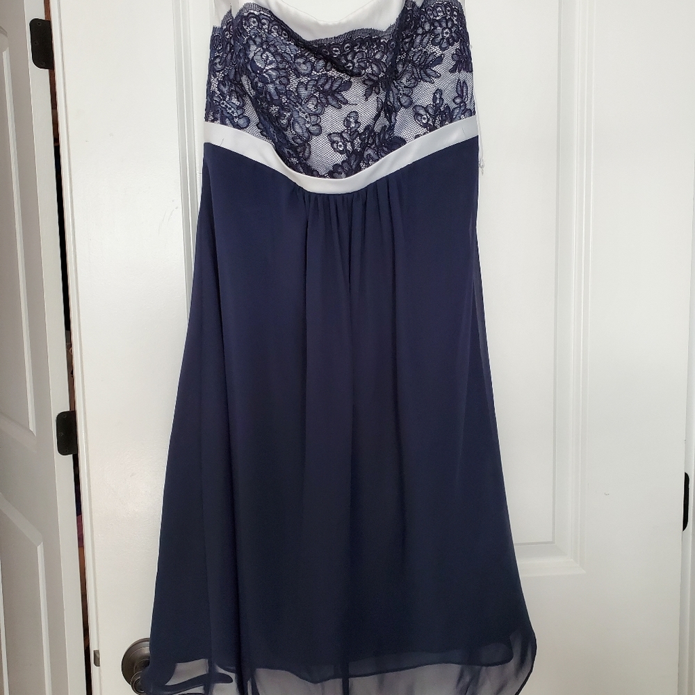 Navy blue Bridesmaid dress - size 8